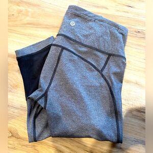 Lululemon capri leggings size 6